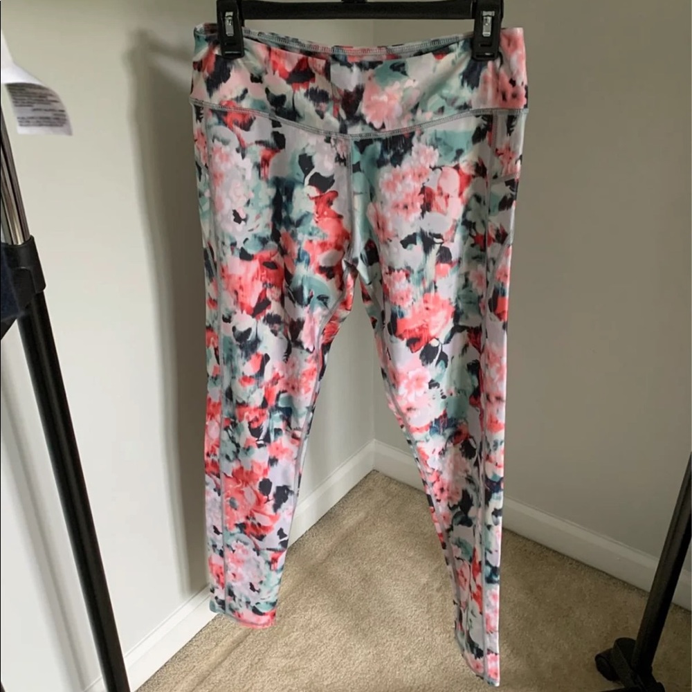 American Eagle leggings